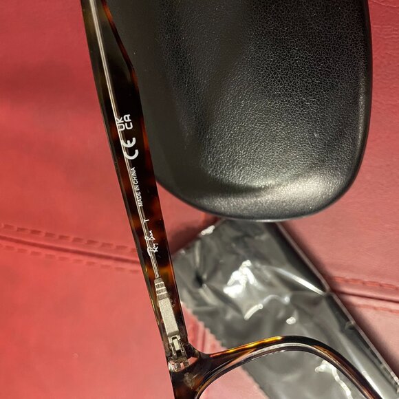 Ray Ban RB5379 frames with clear lenses - Picture 8 of 8